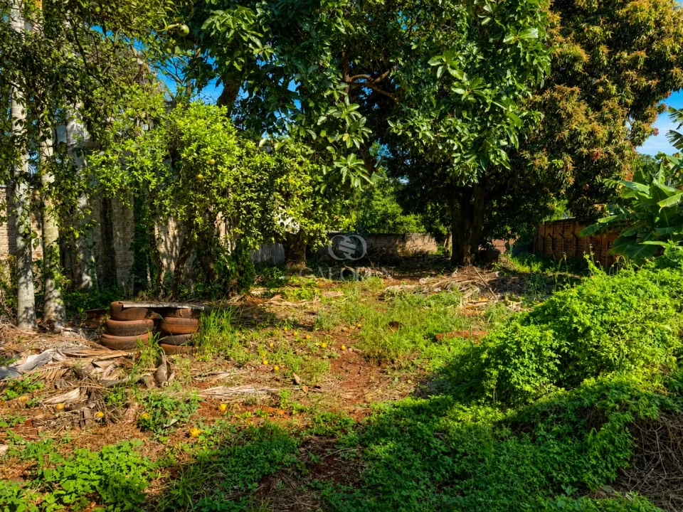 Imagens do imóveis Terreno de  2.115m² em Localização Privilegiada - Proximo ao Jardim Cidade Monções