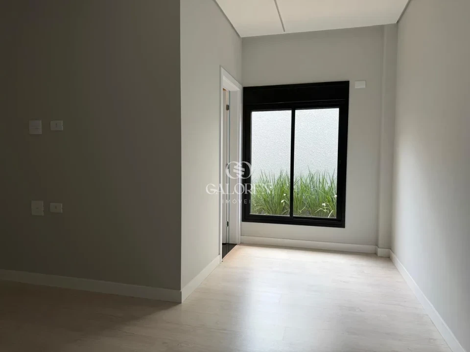 Imagens do imóveis Casa nova de Alto Padrão no GreenPark com 3 Suítes e Piscina privativa
