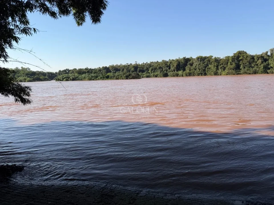 Imagens do imóveis Chácaras à venda Condomínio Rio Ivai -  Ivatuba pR