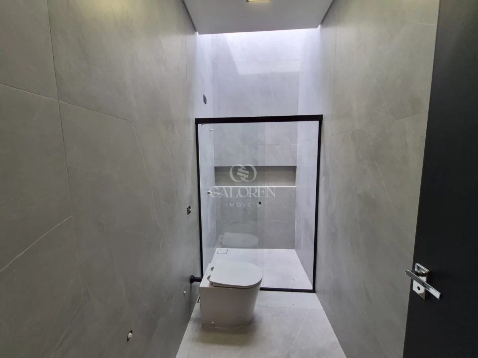 Imagens do imóveis Casa de Alto Padrão com 3 Suítes, Piscina Aquecida e Área Gourmet à Venda em Maringá – PR