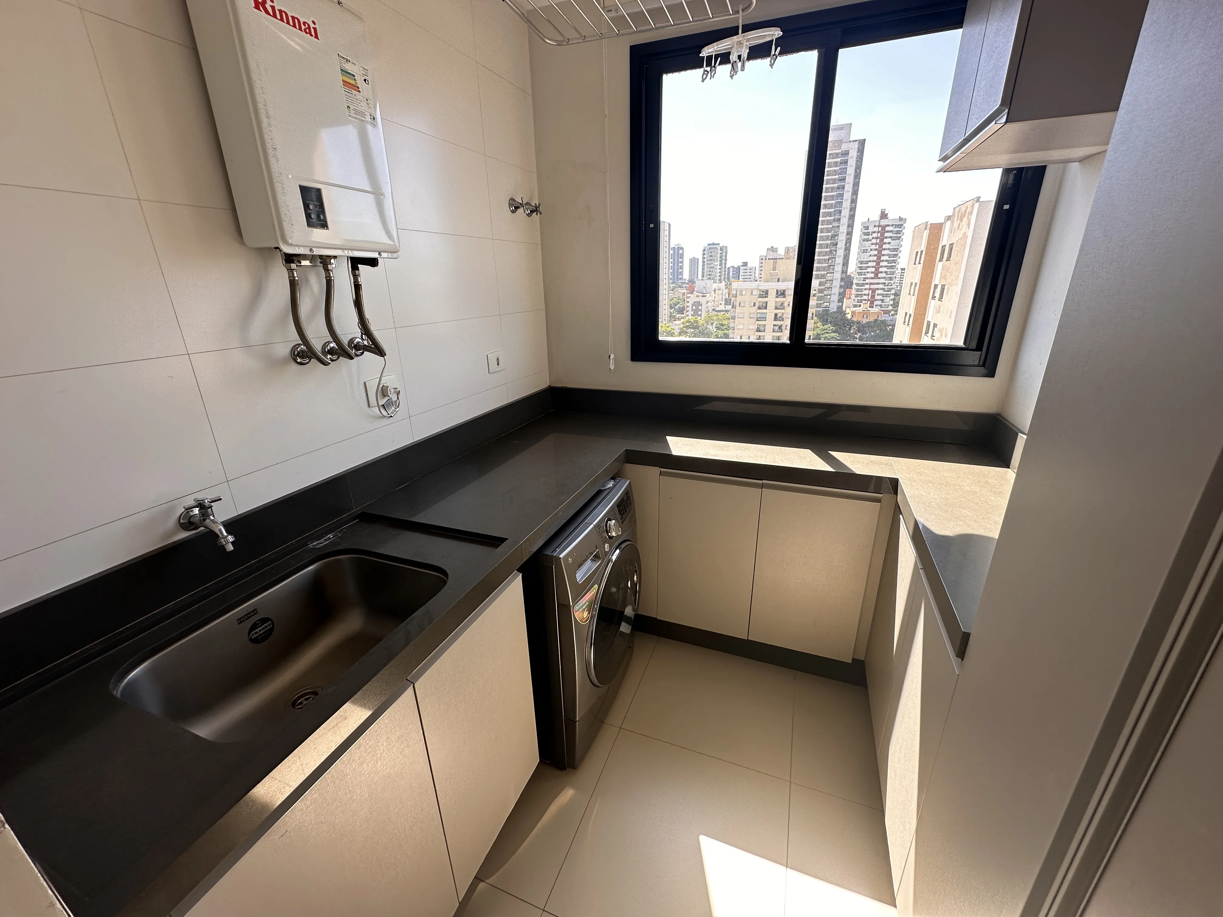 Apartamento 3 quartos, area de lazer completa zona 03, MARINGA - PR