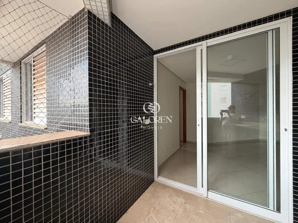 Imagens do imóveis Apartamento  à venda com 03 dormitórios e 02 vagas -Zona 01 Maringá PR