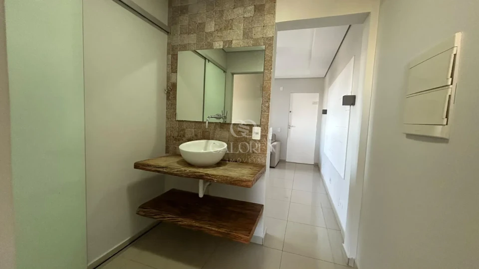 Imagens do imóveis Apartamento para Locação com 2 Quartos na Zona 07 em Maringá | Próximo à UEM