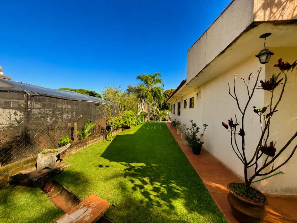 Imagens do imóveis Terreno de  2.115m² em Localização Privilegiada - Proximo ao Jardim Cidade Monções