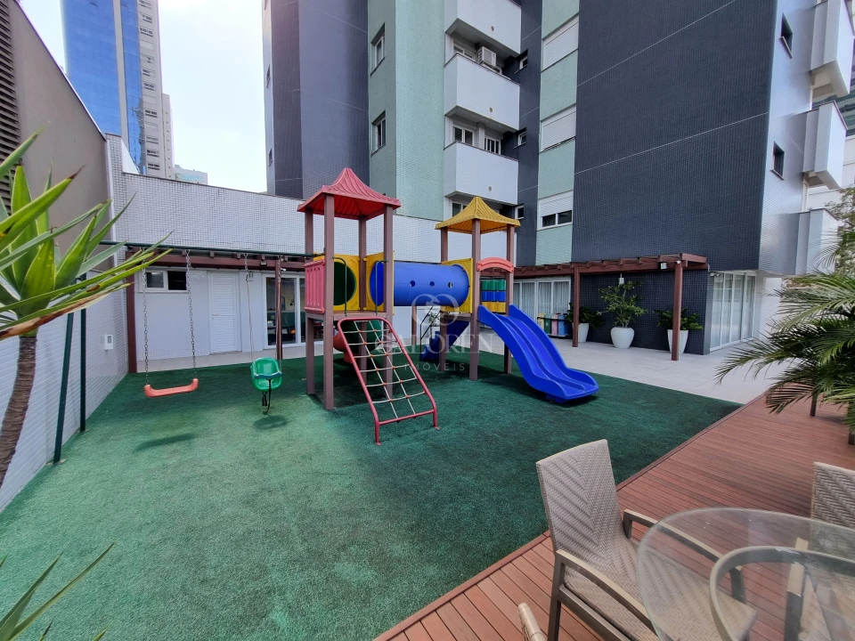 Apartamento 124 m² Privativos | 3 Suítes | Sacada Gourmet | 2 Vagas | Zona 01