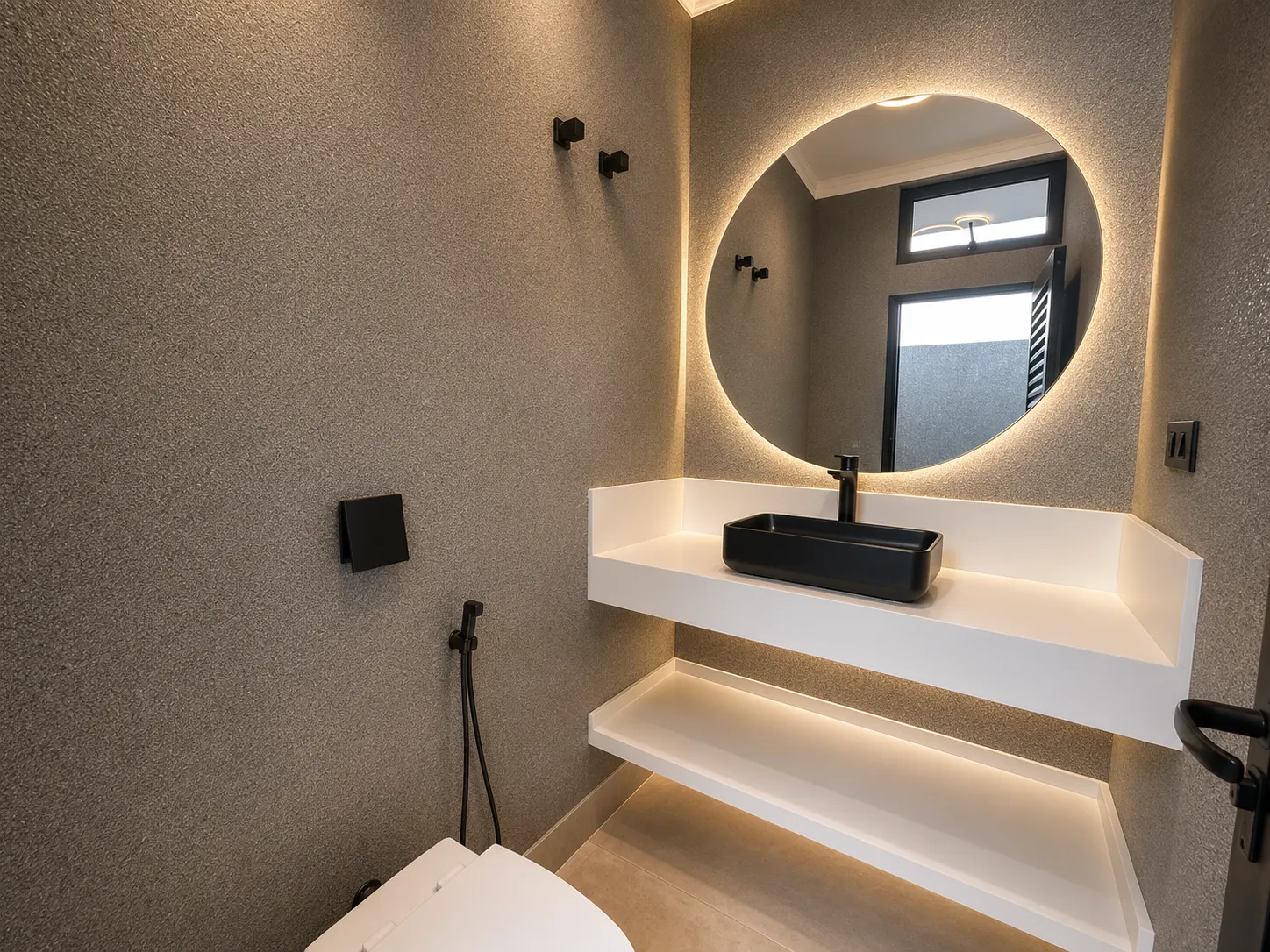 Casa à Venda Jardim Fregadoli | 3 Quartos, 1 Suíte e Excelente Localização