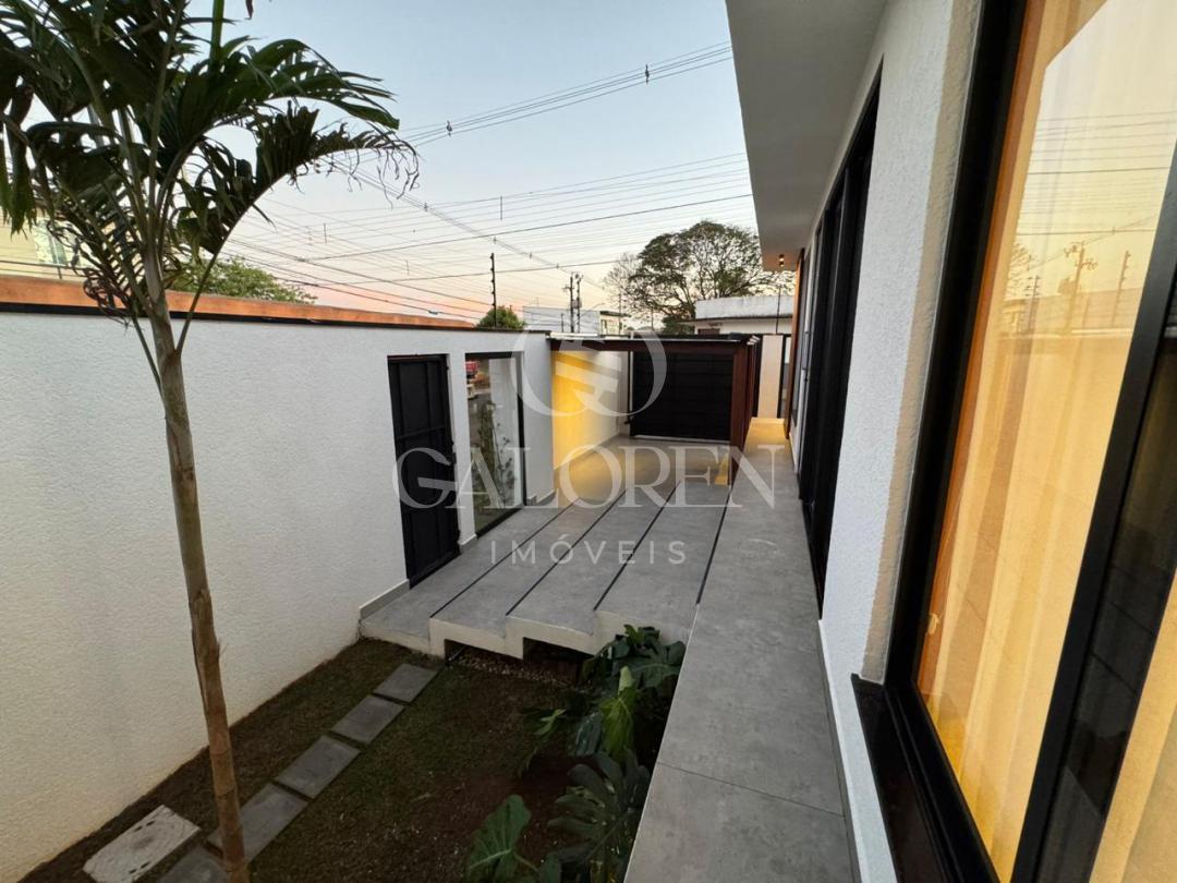 Imagens do imóveis Casa à venda em Sarandi - Casa Automatizada