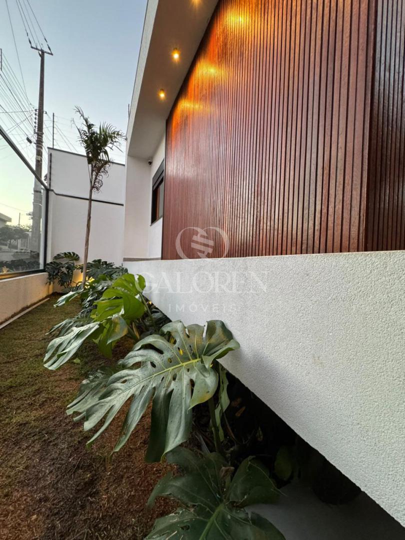 Imagens do imóveis Casa à venda em Sarandi - Casa Automatizada