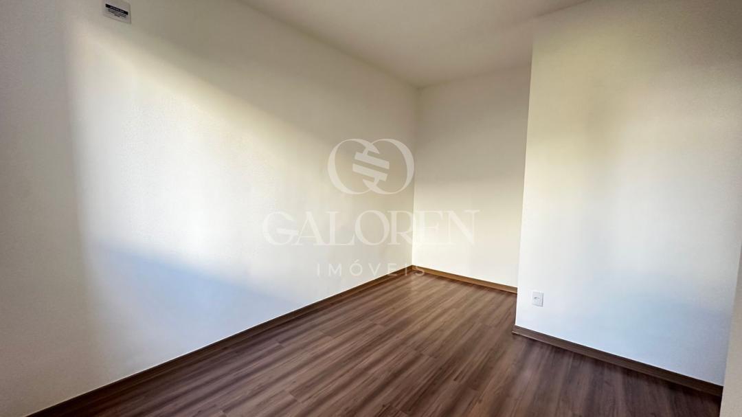 Imagens do imóveis Apartamento Garden à Venda em Maringá  Quintal Privativo no Parque Tarumã