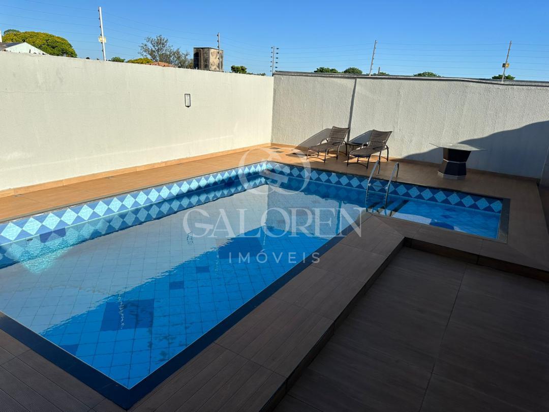 Casa Ampla à Venda na Zona 5 em Maringá  473 m² Construídos e 4 Dormitórios