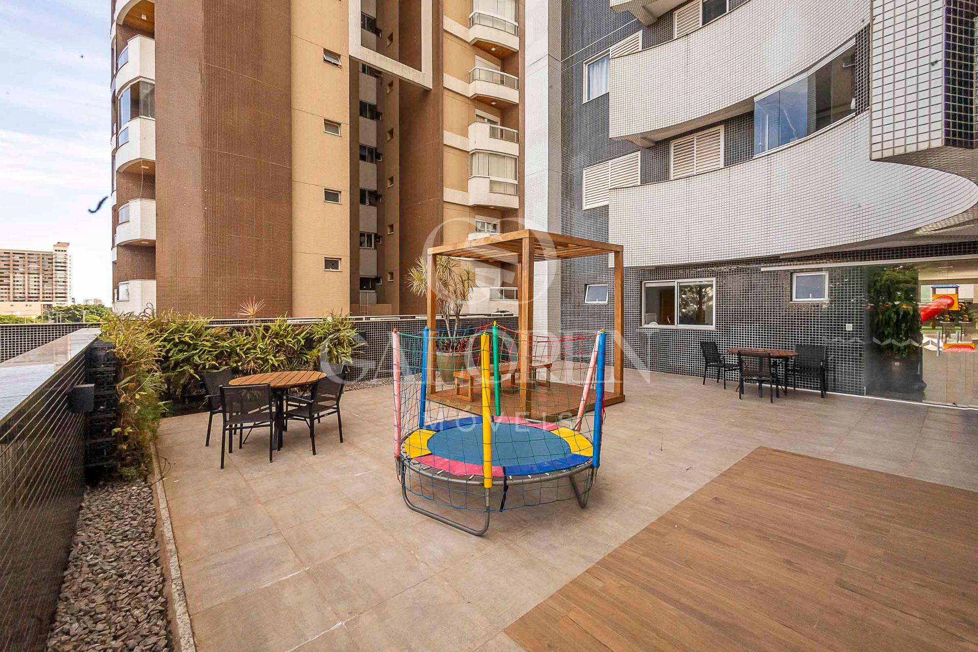 Apartamento,03 dormitórios, zona 01, 74 m privativos com 01 garagem MARINGA - PR
