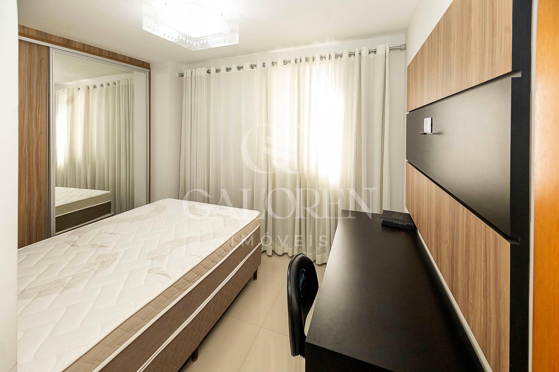 Apartamento,03 dormitórios, zona 01, 74 m privativos com 01 garagem MARINGA - PR
