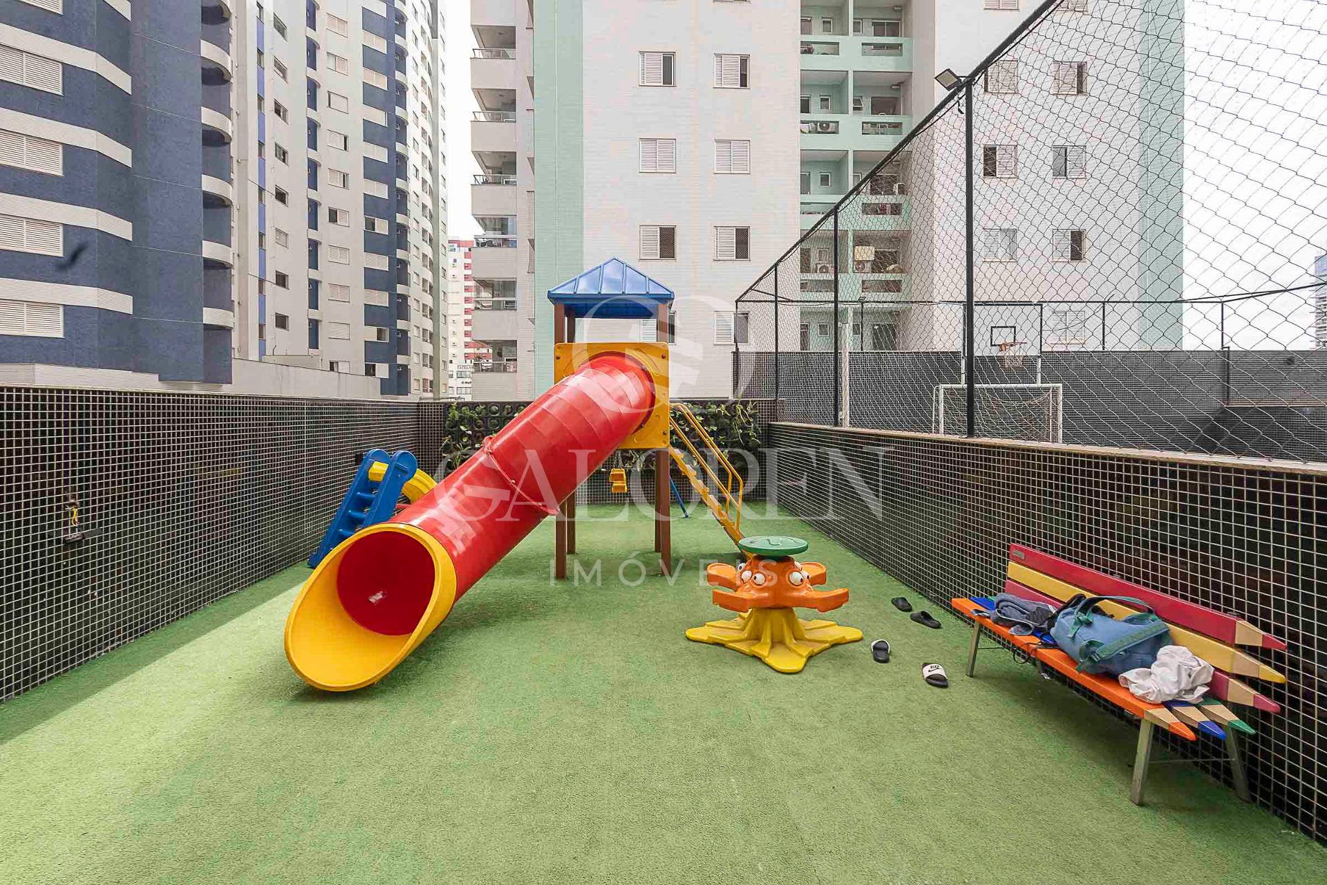 Apartamento,03 dormitórios, zona 01, 74 m privativos com 01 garagem MARINGA - PR