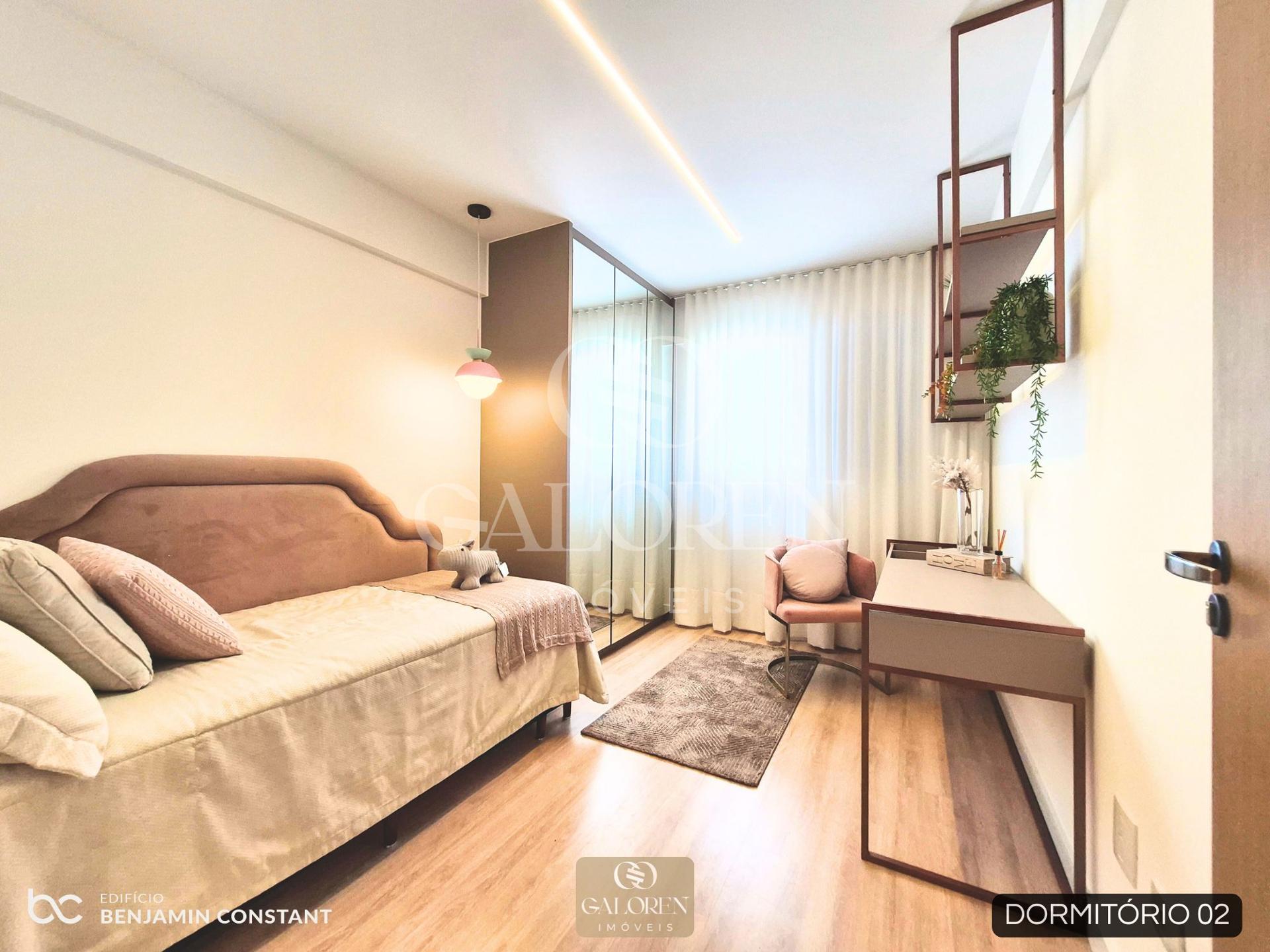 Apartamento Mobiliado à Venda na Zona 7 em Maringá com 75 m² | Ed. Benjamin C