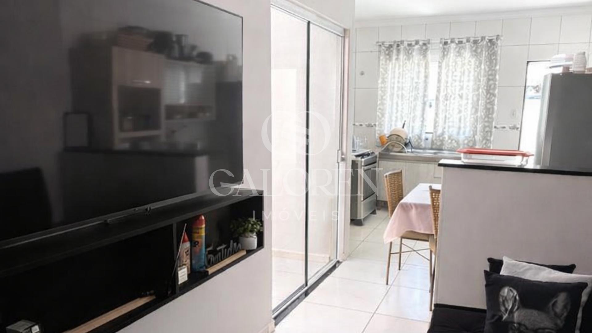 Casa à Venda em Sarandi no Jardim Verão, 3 Quartos, garagem 02 Próxima ao Centro