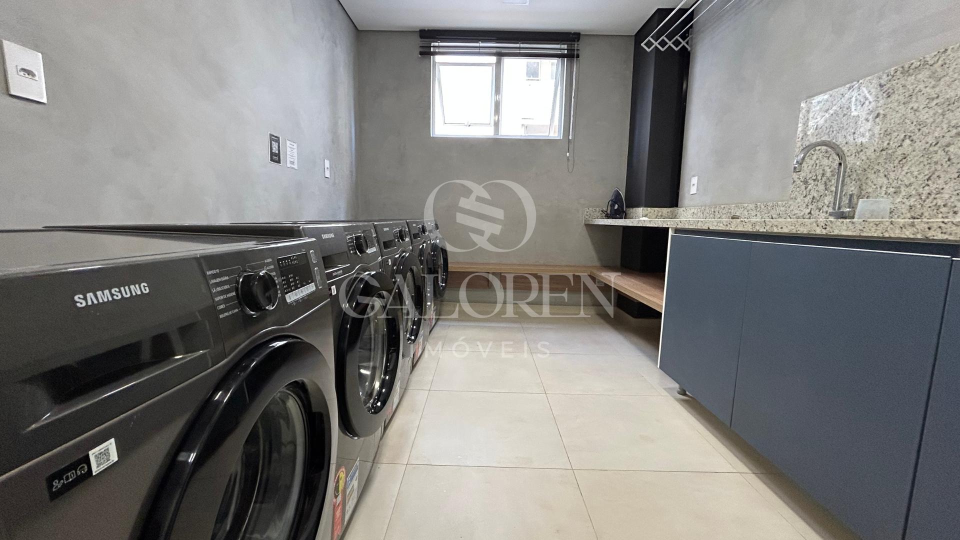 Apartamento Com 2 Dormitórios à Venda, Próximo a Unicesumar, MARINGA - PR