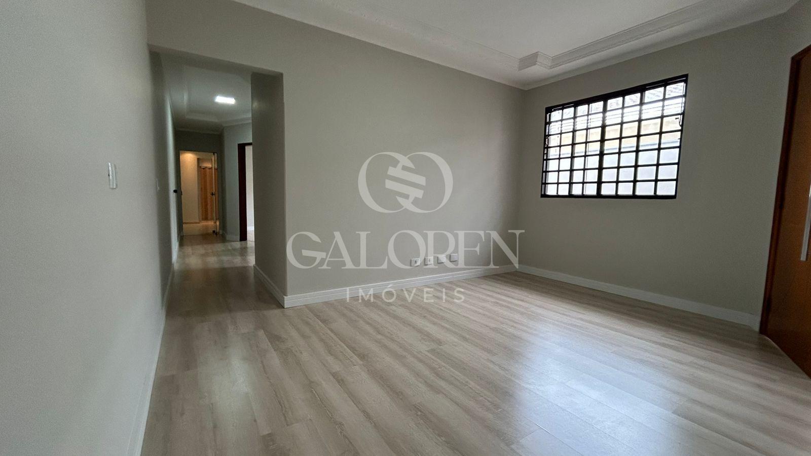 Casa à venda no Jardim Paris 2 com 3 quartos e suíte  115 m² | R$ 500 mil