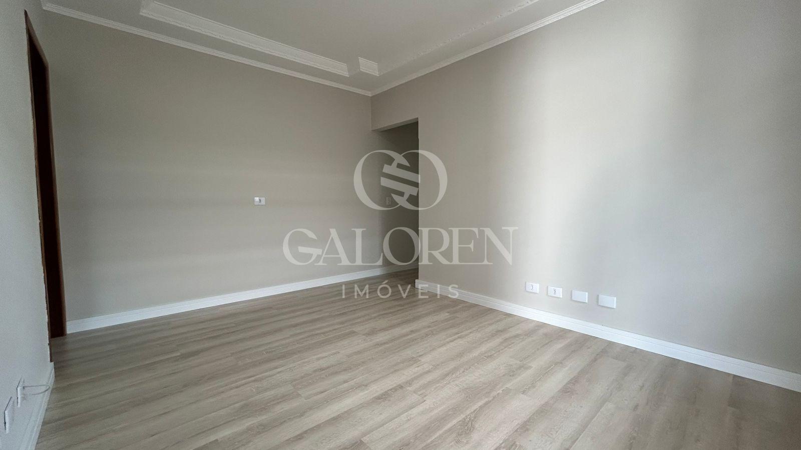 Casa à venda no Jardim Paris 2 com 3 quartos e suíte  115 m² | R$ 500 mil