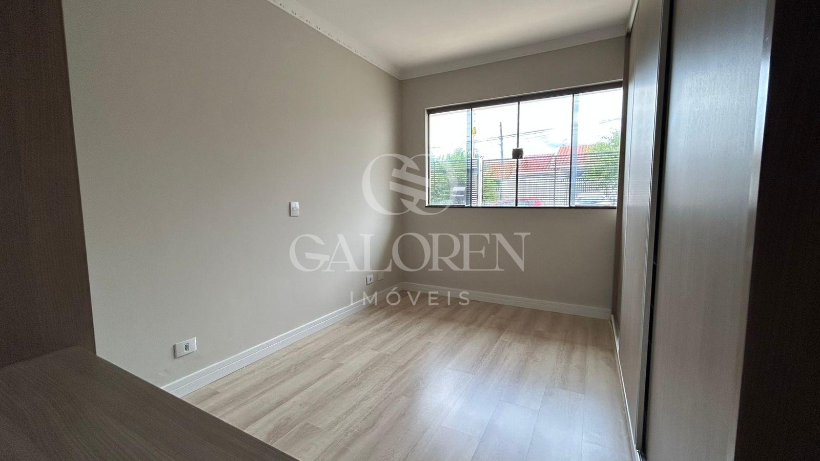 Casa à venda no Jardim Paris 2 com 3 quartos e suíte  115 m² | R$ 500 mil