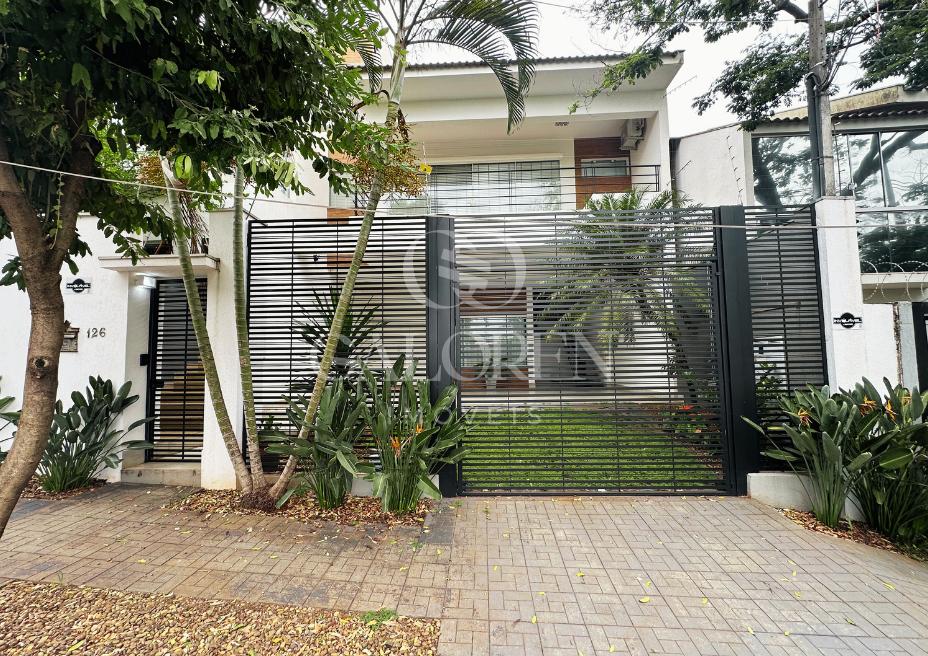 Sobrado Alto Padrão no JD Novo Horizonte em Maringá | 4 Suítes e 602m²