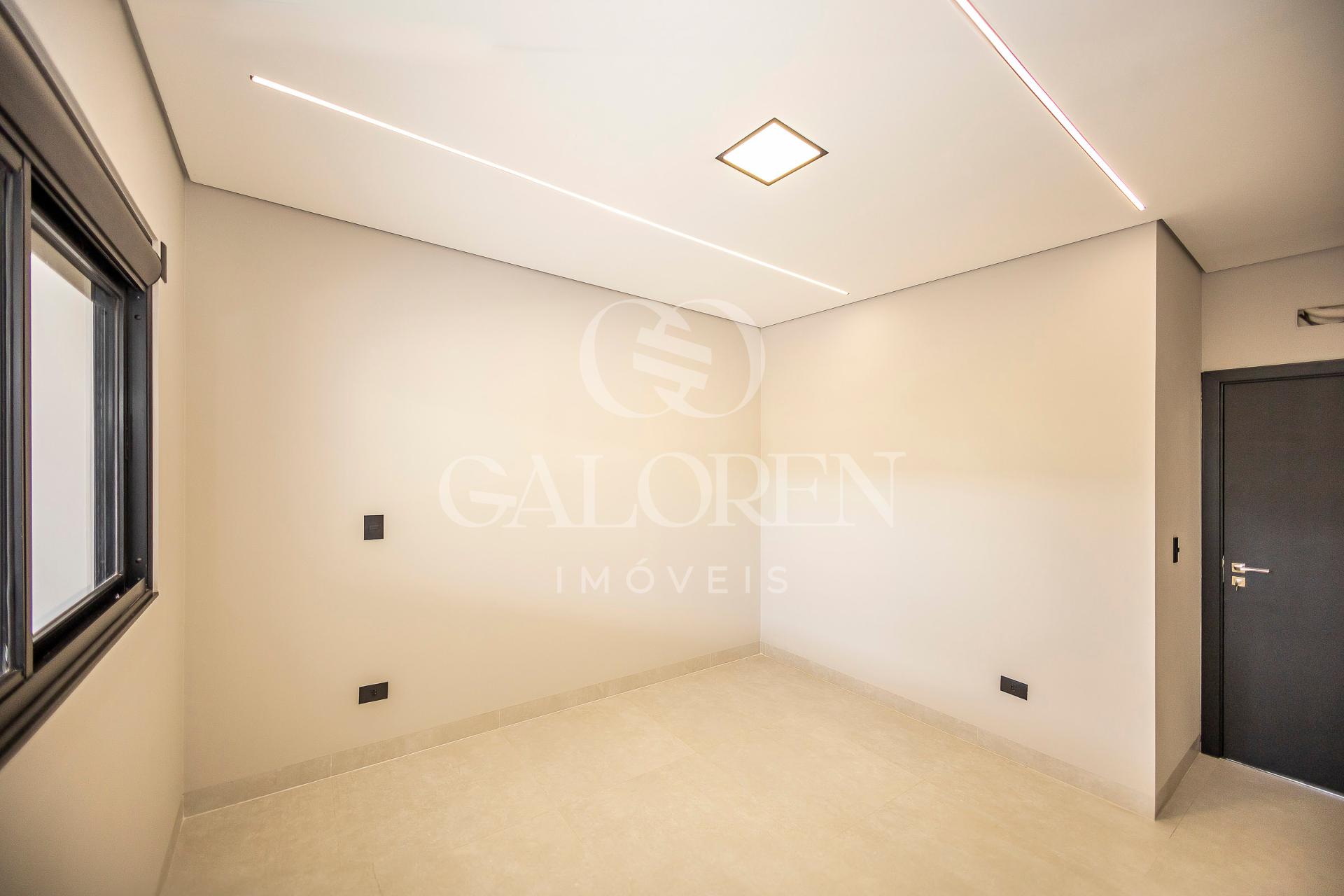 Sobrado, 04 quartos, 261m² com piscina aquecida -  Jardim Munique - MARINGA - PR