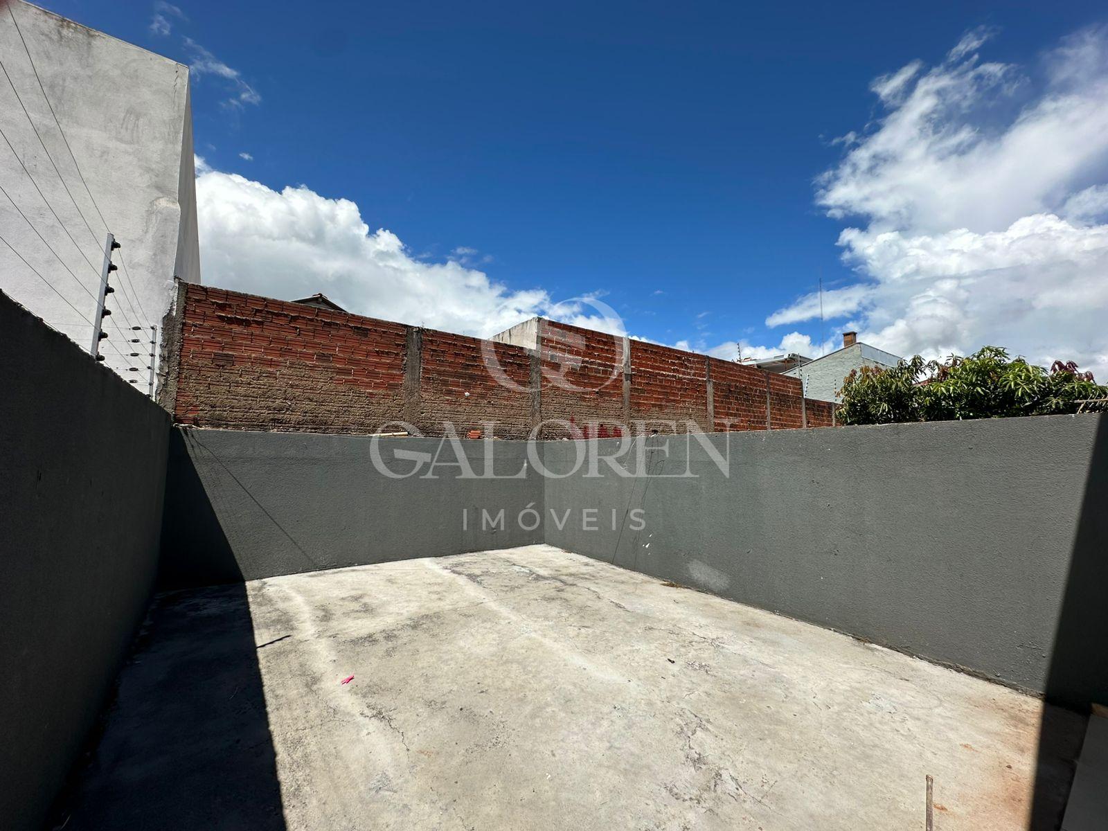 Casa com 2 quartos no Jardim Monterey, perto do centro de Sarandi