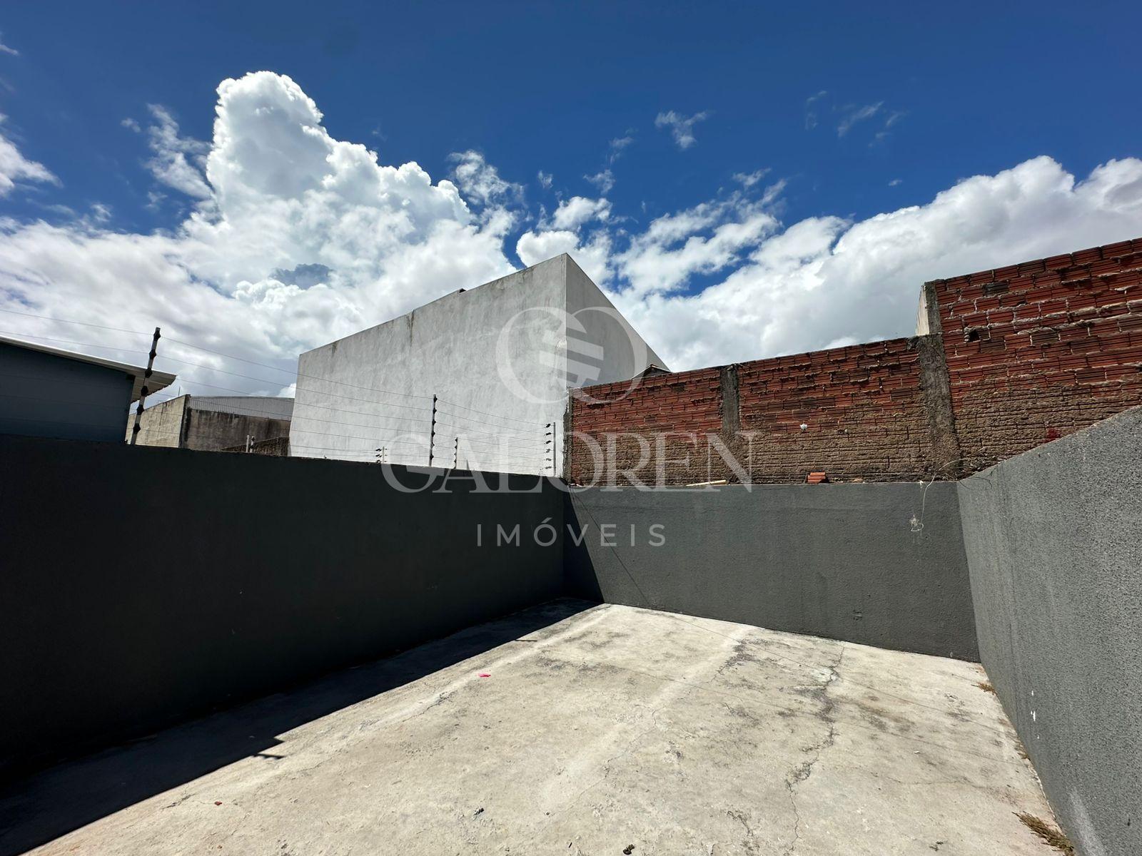 Casa com 2 quartos no Jardim Monterey, perto do centro de Sarandi