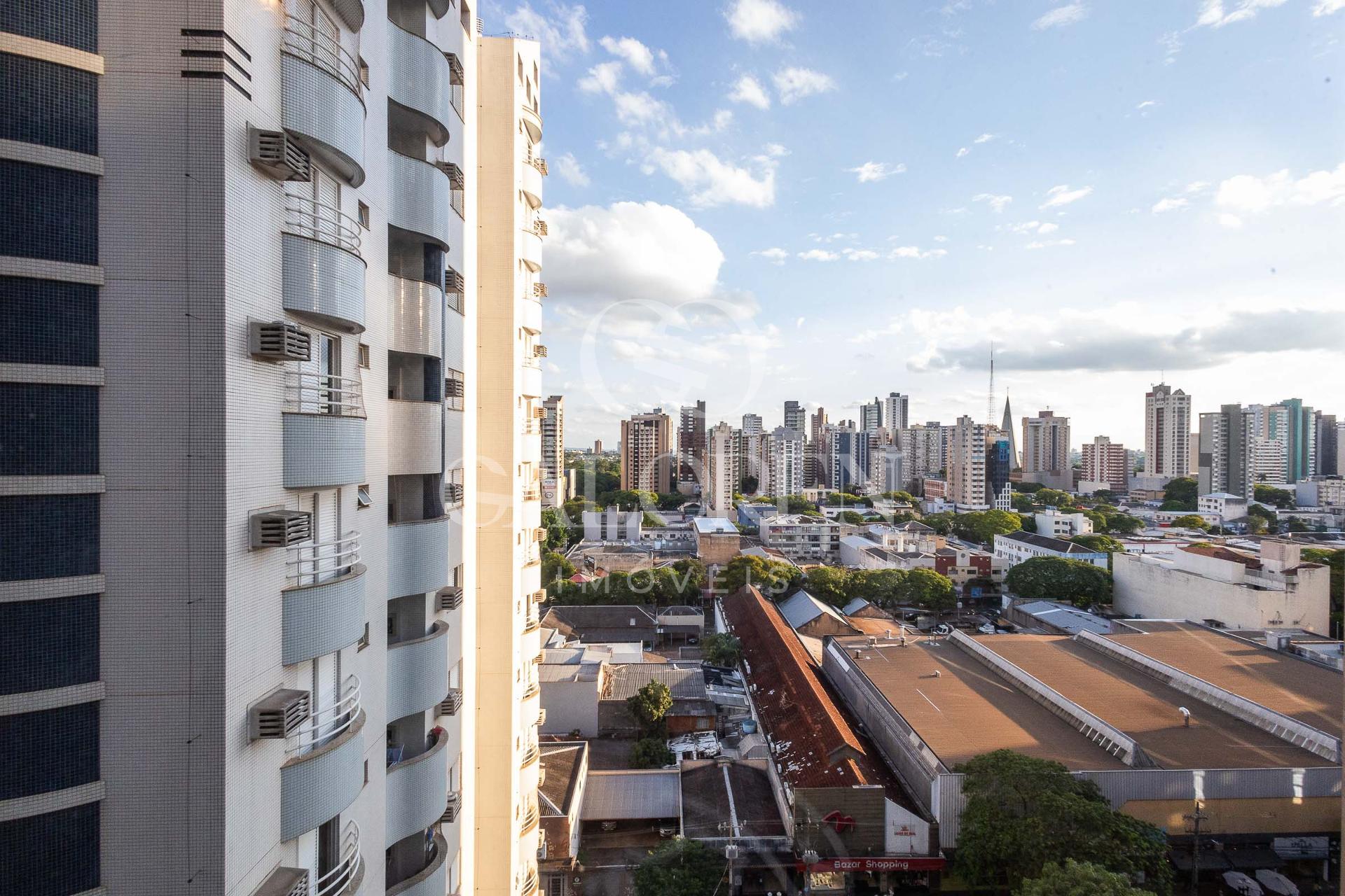 Apartamento à venda, zona 01, MARINGA - PR 01 suíte, mobiliado, sacada ,01 vaga