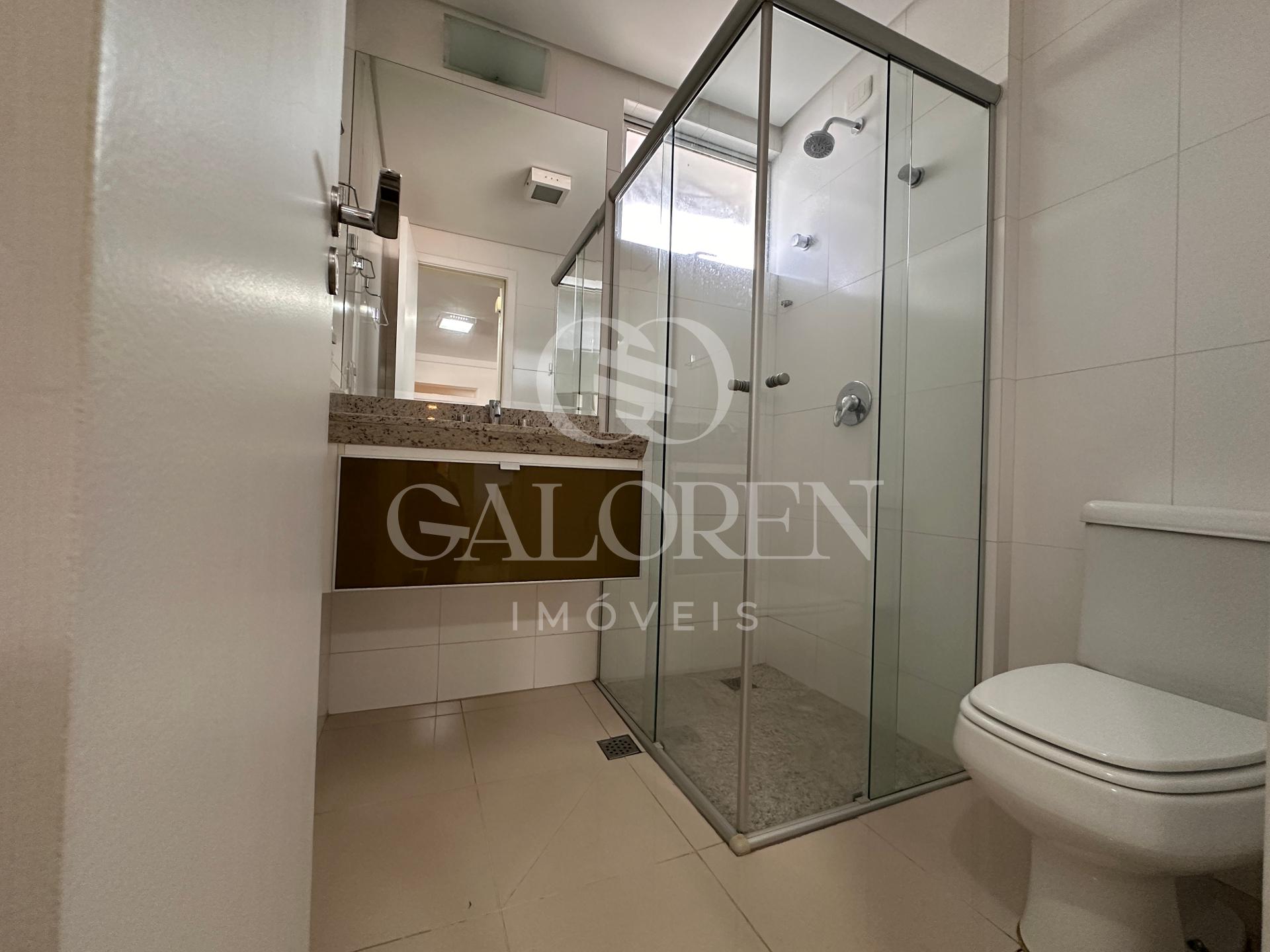 Apartamento à venda, zona 01, MARINGA - PR 01 suíte, mobiliado, sacada ,01 vaga