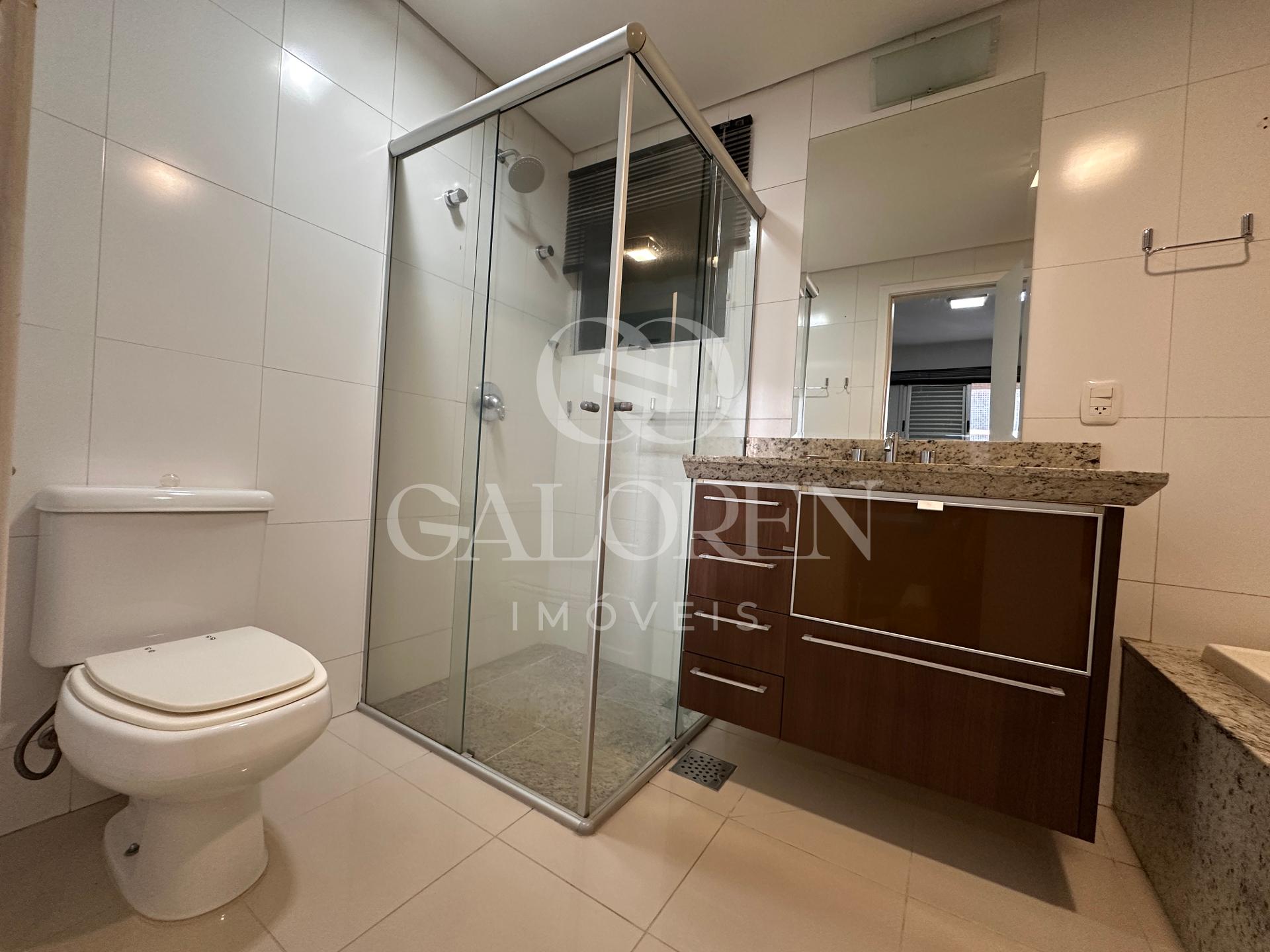 Apartamento à venda, zona 01, MARINGA - PR 01 suíte, mobiliado, sacada ,01 vaga