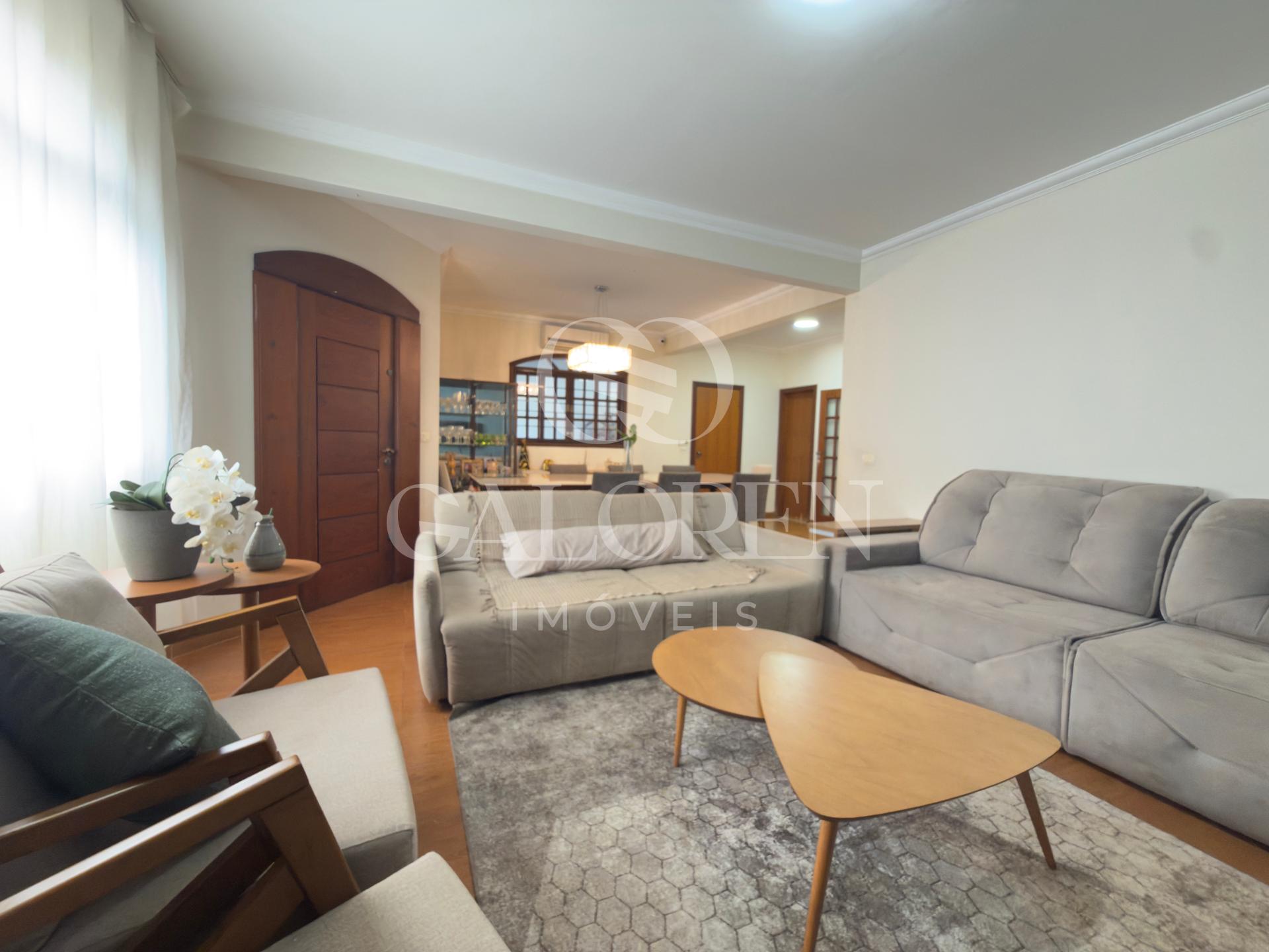 VENDE Sobrado 1 suíte + 3 quartos,Jardim Higienópolis em maringá.