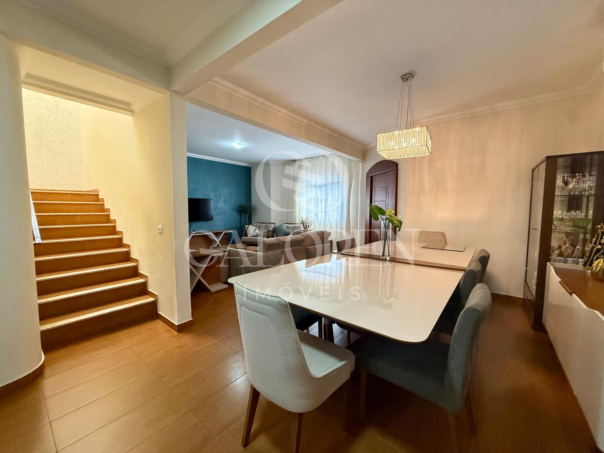 VENDE Sobrado 1 suíte + 3 quartos,Jardim Higienópolis em maringá.