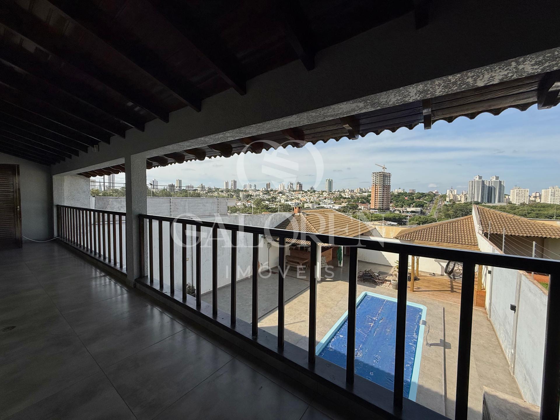 VENDE Sobrado 1 suíte + 3 quartos,Jardim Higienópolis em maringá.