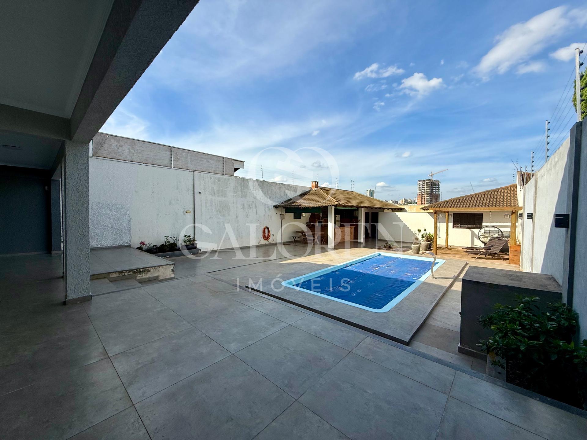VENDE Sobrado 1 suíte + 3 quartos,Jardim Higienópolis em maringá.