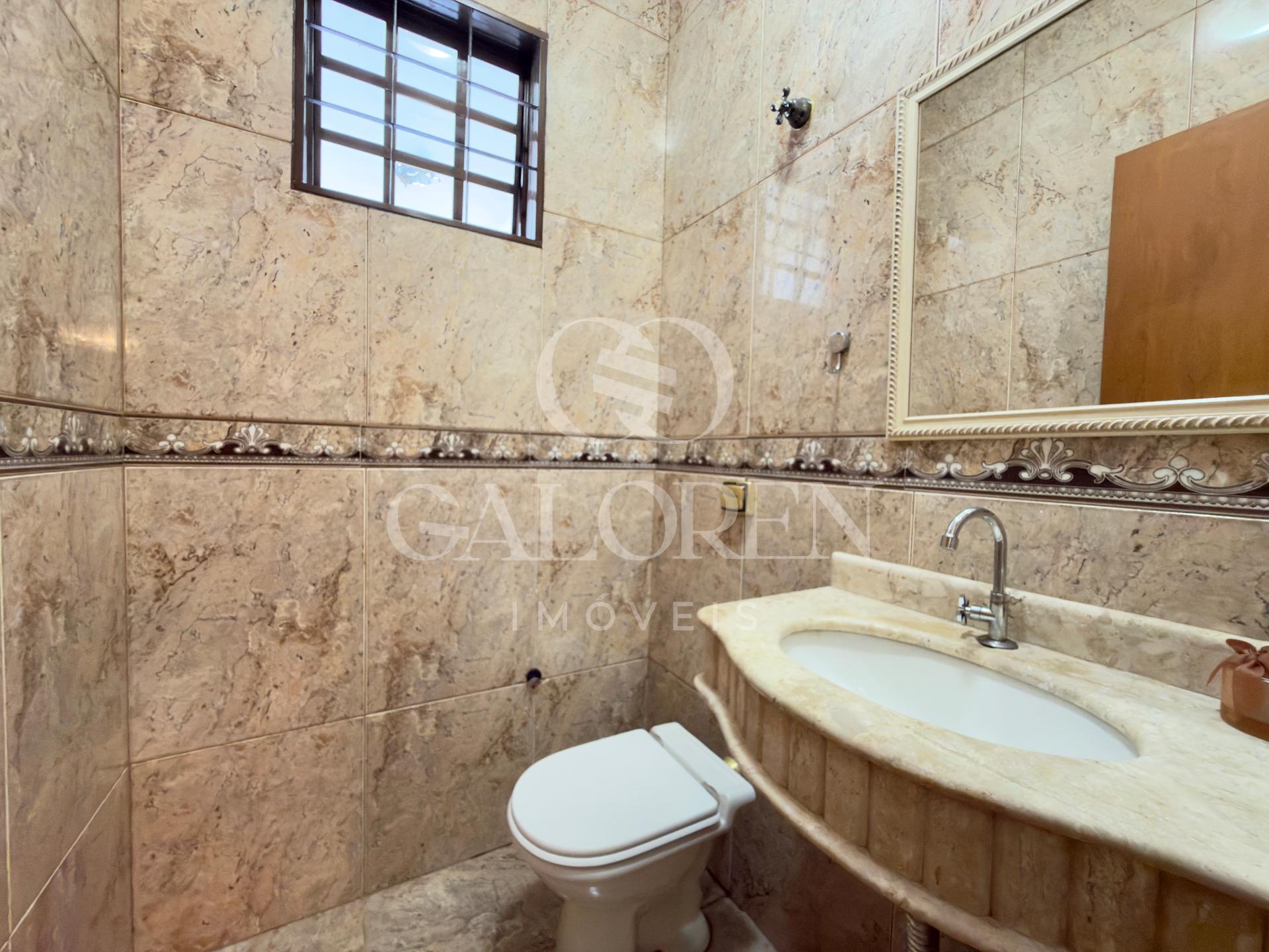 VENDE Sobrado 1 suíte + 3 quartos,Jardim Higienópolis em maringá.