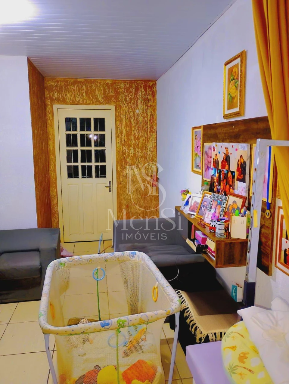 Casa 2 dormitórios - Cachoeirinha