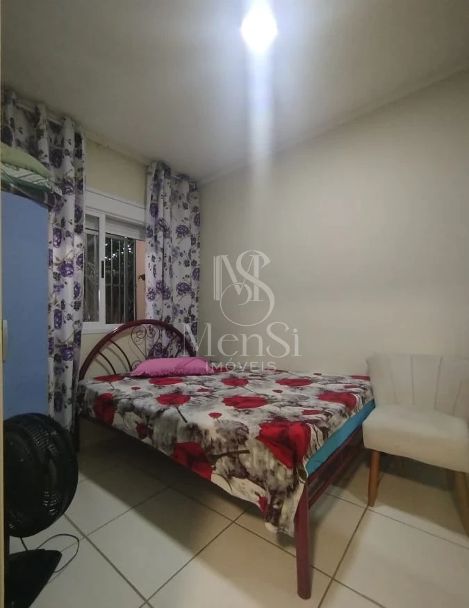 Casa com loja comercial