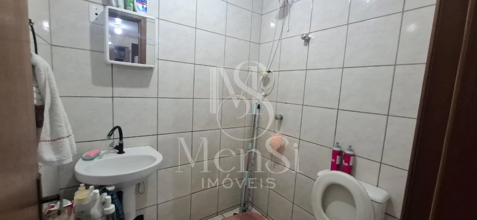 Casa 2 dormitórios - Cachoeirinha