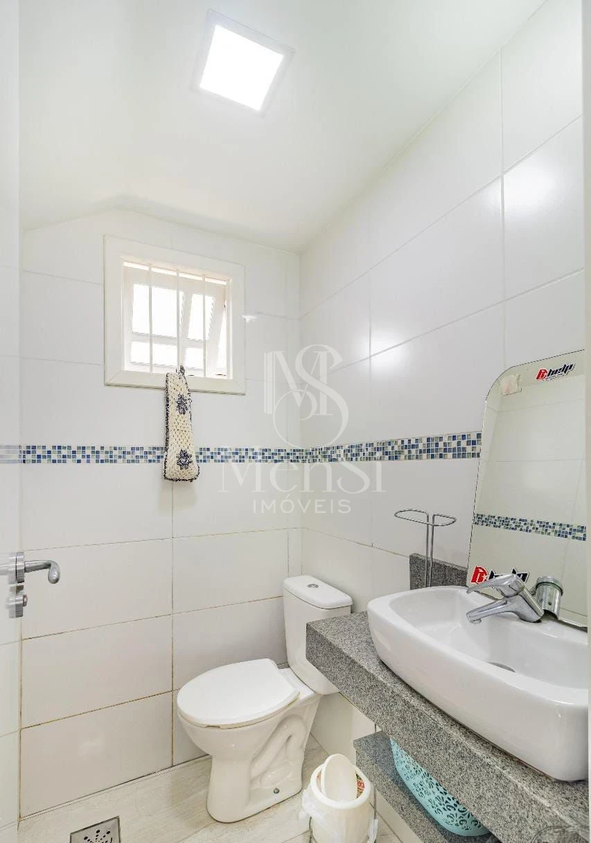 Sobrado 3 dormitórios - Cachoeirinha