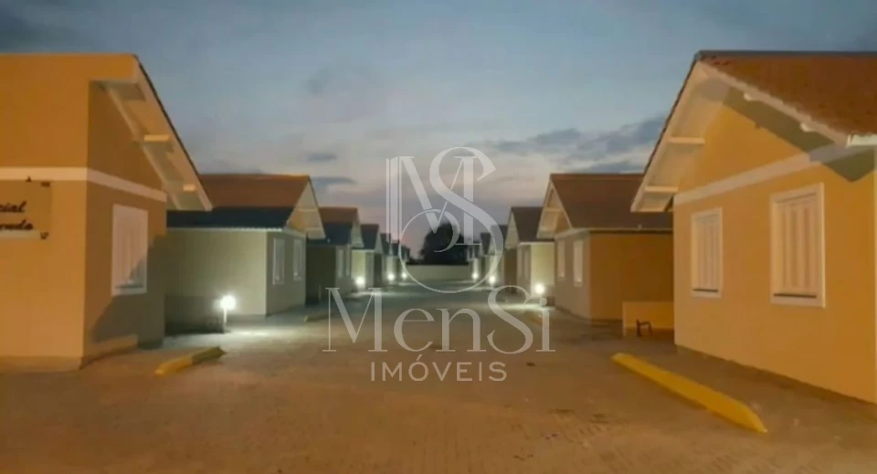 Casa 2 dormitórios Bairro Novo Mundo- Gravatai