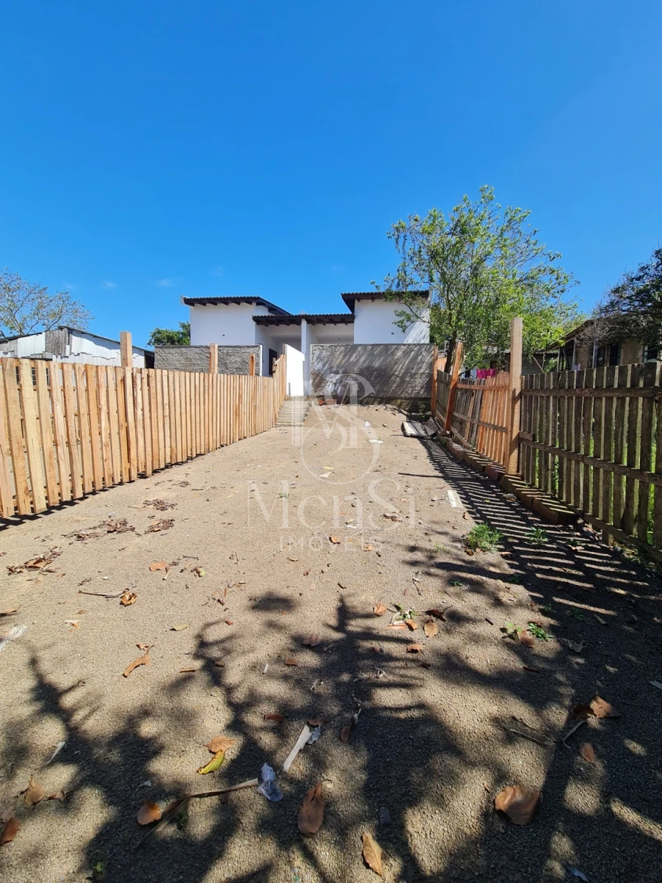 Casa 3 dormitórios sendo uma suite - Gravatai