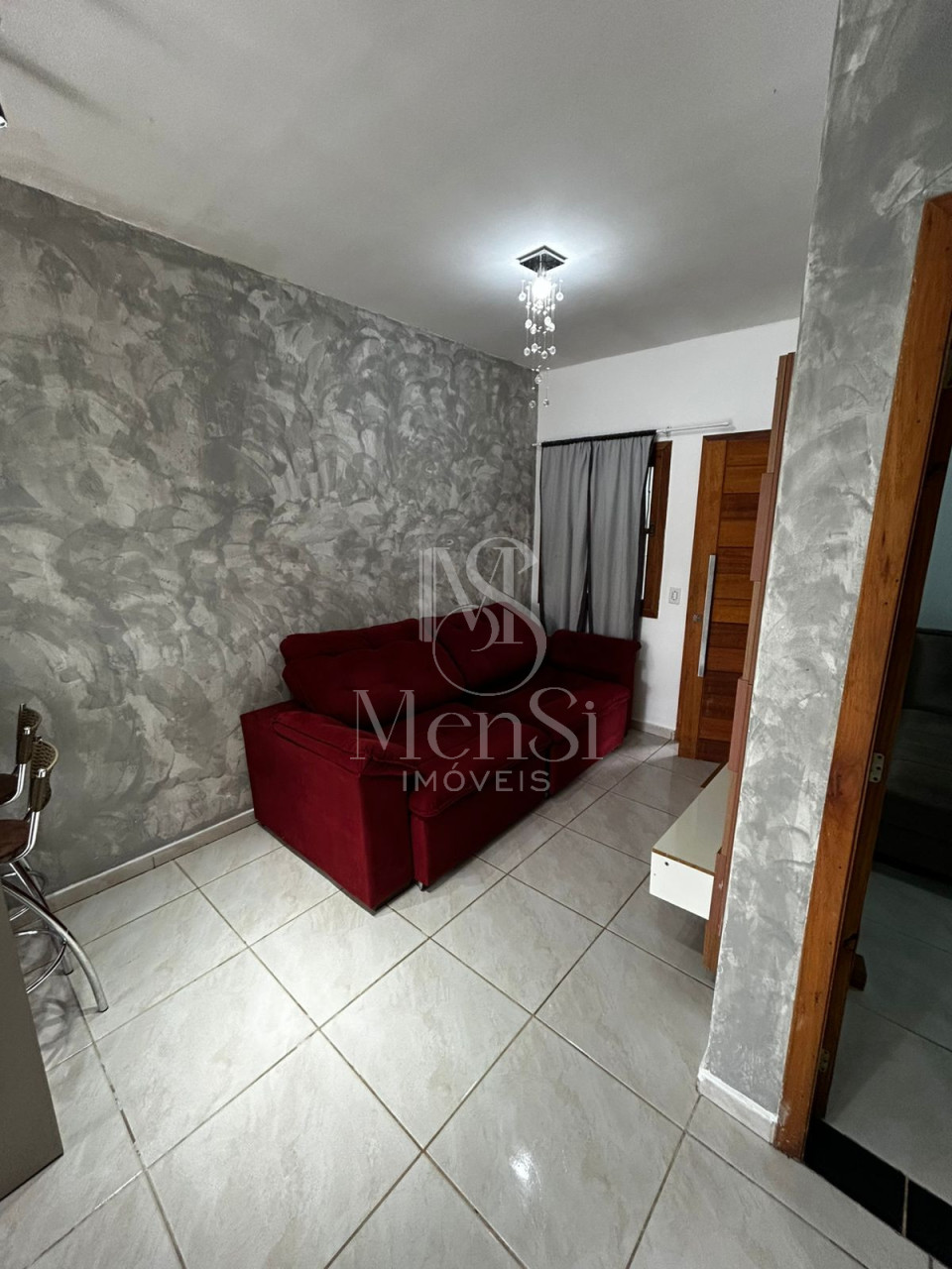 CASA SEMI MOBILIADA PARA LOCAÇÃO