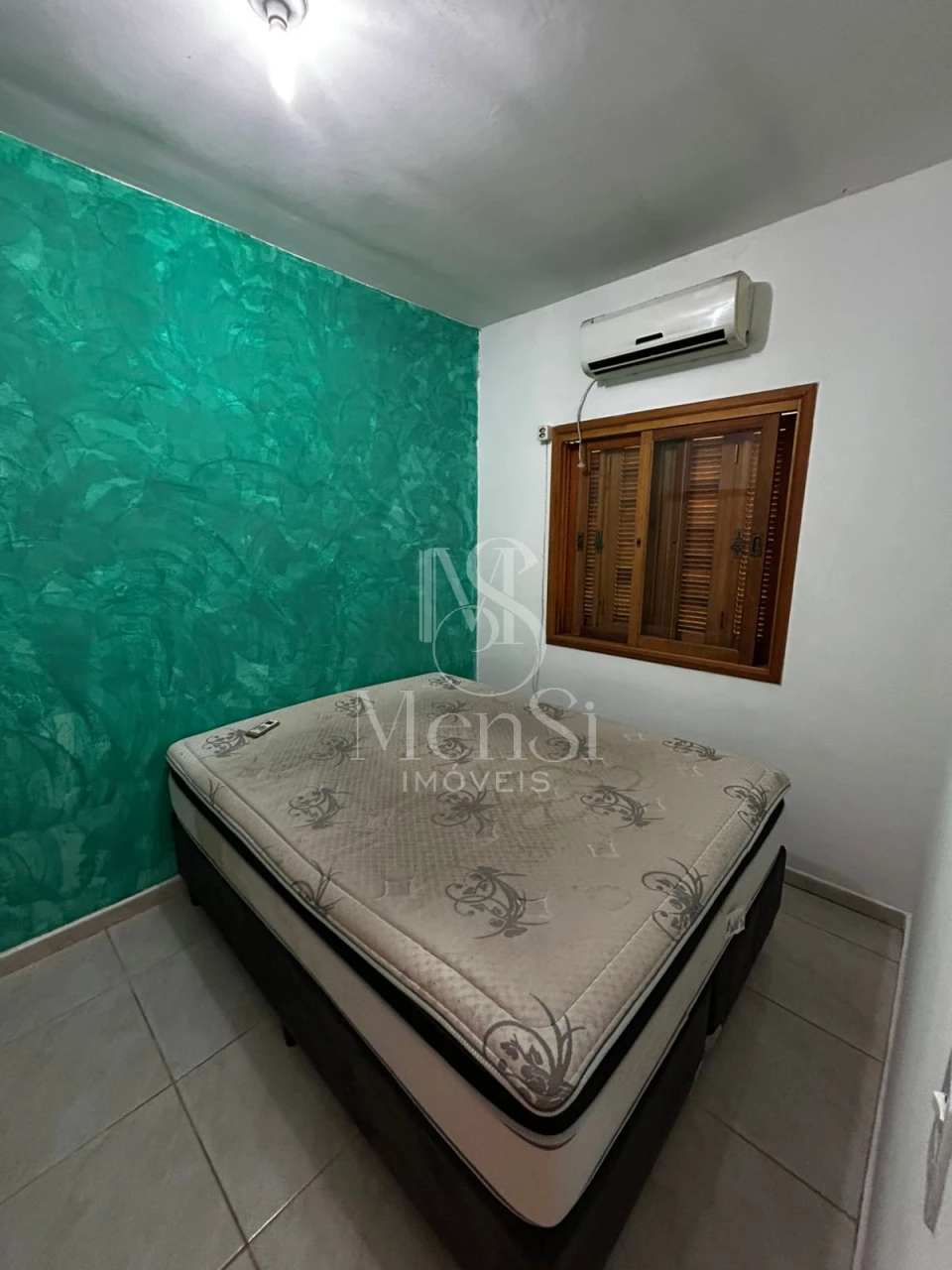 Casa 2 dormitórios Bairro Auxiliadora - Gravataí