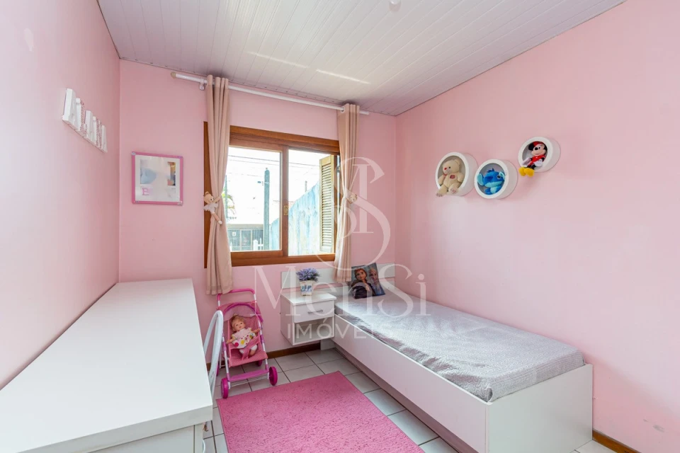 Casa 2 dormitórios - Cachoeirinha