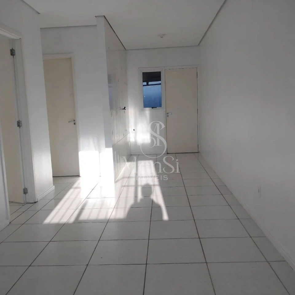 Casa 2 dormitórios Cachoeirinha