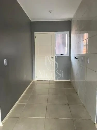 Casa 2 dormitórios - Cachoeirinha