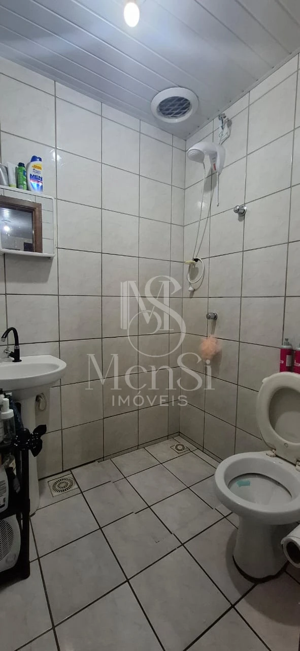 Casa 2 dormitórios - Cachoeirinha