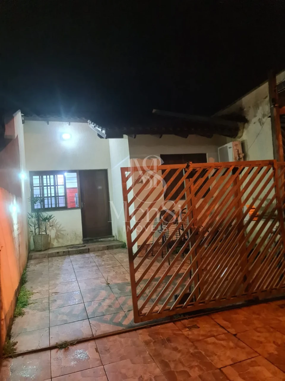Casa 2 dormitórios - Gravatai