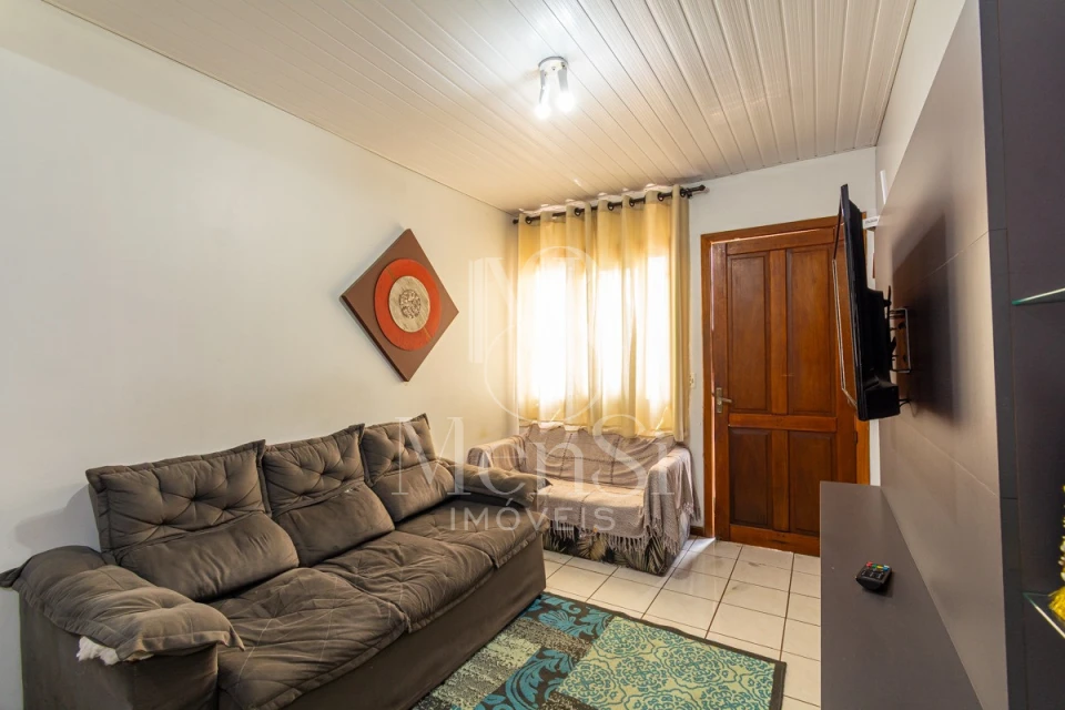 Casa 2 dormitórios - Cachoeirinha