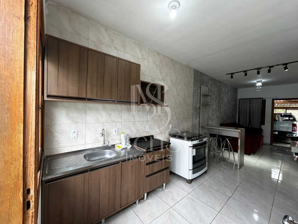 CASA SEMI MOBILIADA PARA LOCAÇÃO